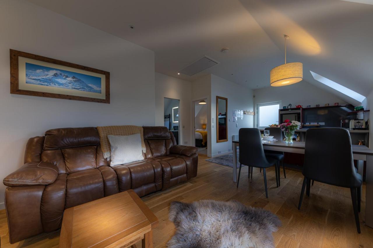 Skyelight Apartment Portree Eksteriør bilde